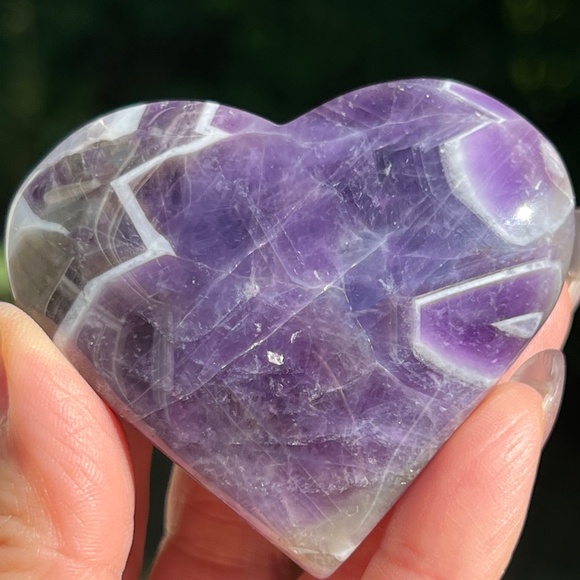 Dream amethyst (2) hearth with acrylic stand | crystal - Picture 1 of 11